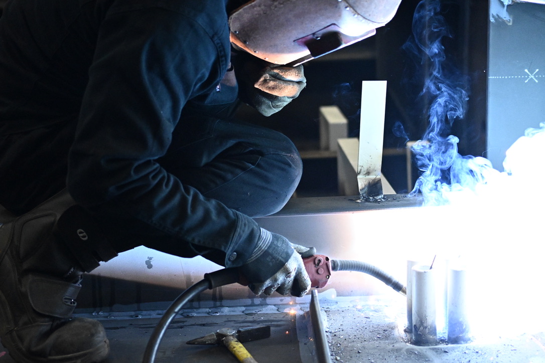 EECA48F4-2BFC-4B14-A7B2-F1642BBAE9AD_1_105_c